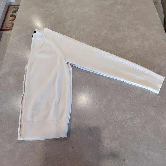 BANANA REPUBLIC Women's Button-Down Cardigan w/Sleeve Details - Ivory - Medium - Picture 11 of 12